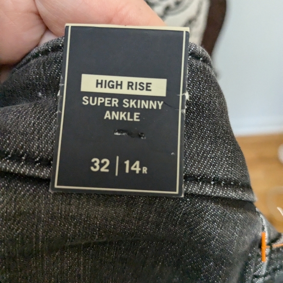 NWT Abercrombie & Fitch jeans - Picture 6 of 8